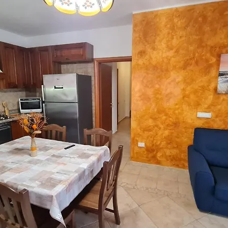 Vivi. Piscina, Idro, Giardino E Condizionatore Вилла *