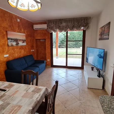 Vivi. Piscina, Idro, Giardino E Condizionatore *