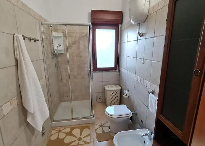 Vivi. Piscina, Idro, Giardino E Condizionatore * Capitana