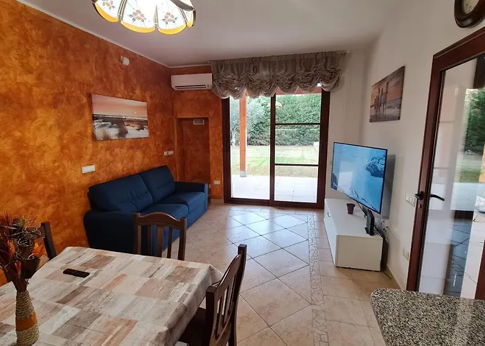 Vivi. Piscina, Idro, Giardino E Condizionatore *
