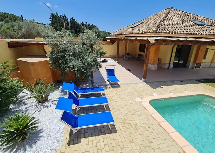 Vivi. Piscina, Idro, Giardino E Condizionatore Villa Capitana