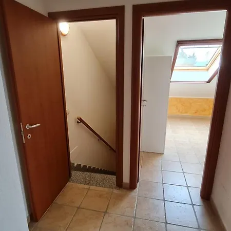 Villa Vivi. Piscina, Idro, Giardino E Condizionatore *