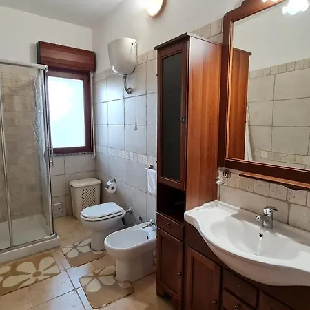 Vivi. Piscina, Idro, Giardino E Condizionatore Capitana