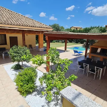 Villa Vivi. Piscina, Idro, Giardino E Condizionatore *