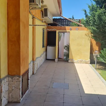 Vivi. Piscina, Idro, Giardino E Condizionatore Villa Capitana